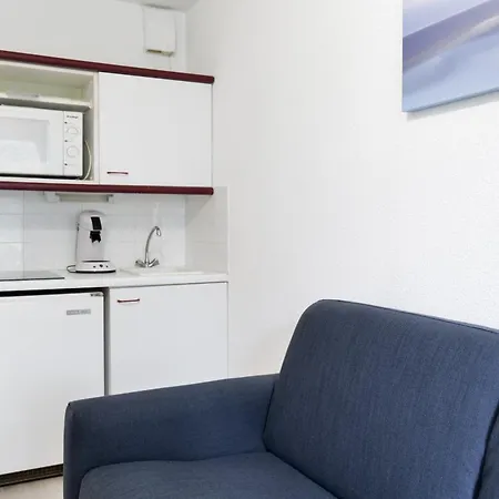 Au Calme Idealement Situe A Port Olona - La Chaume - 2 Personnes 公寓 莱萨布勒-多洛讷