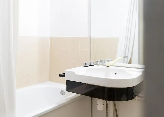 Au Calme Idéalement Situé à Port Olona - La Chaume - 2 Personnes * Les Sables-dʼOlonne